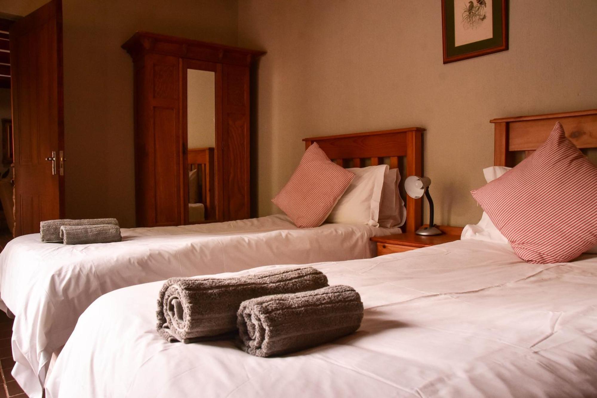 Collett House And Lavender Cottage 克拉伦斯 外观 照片